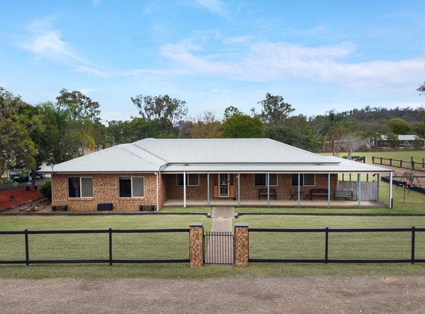 1 Leonard Street, Laidley, Qld 4341