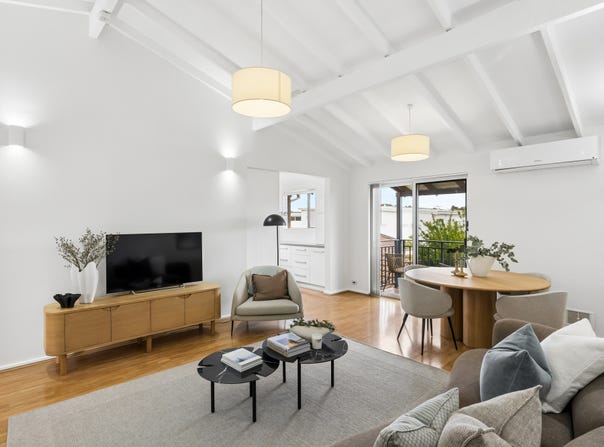7/12 Walga Court, Yokine, WA 6060