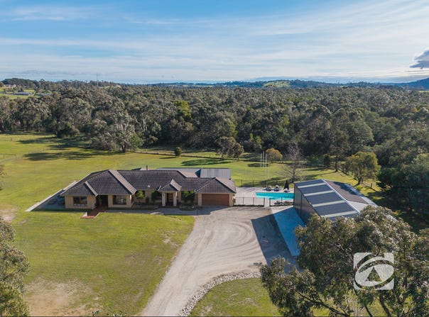 54 Doran Road, Bunyip, Vic 3815