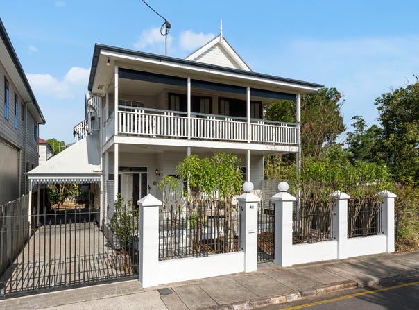42 Rosina Street, Kangaroo Point, Qld 4169