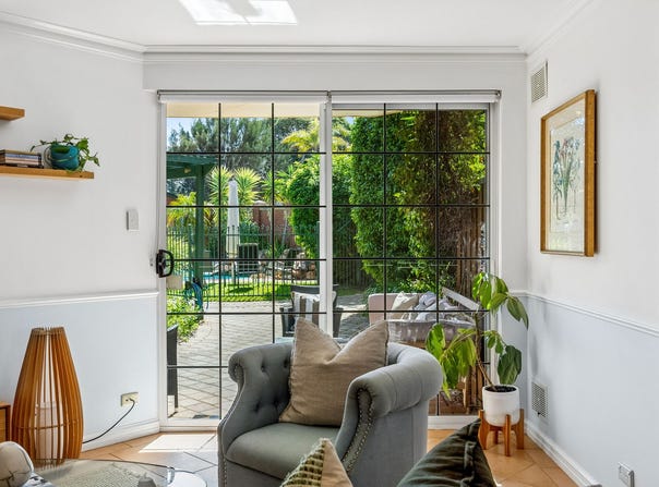 8/6 Stuart Street, Mosman Park, WA 6012
