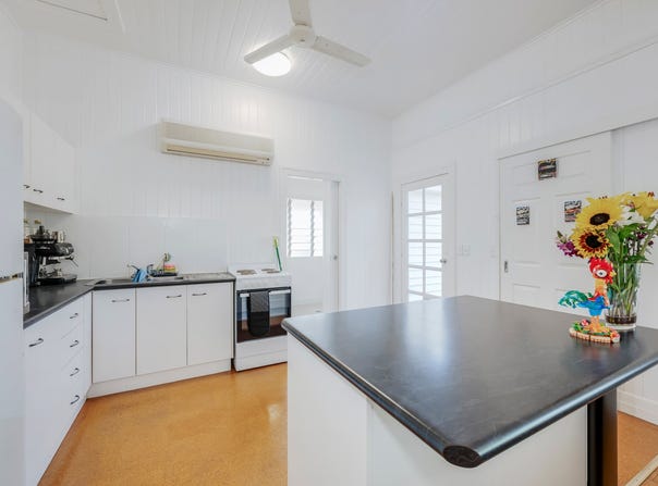 84 Lamb Street, Walkervale, Qld 4670