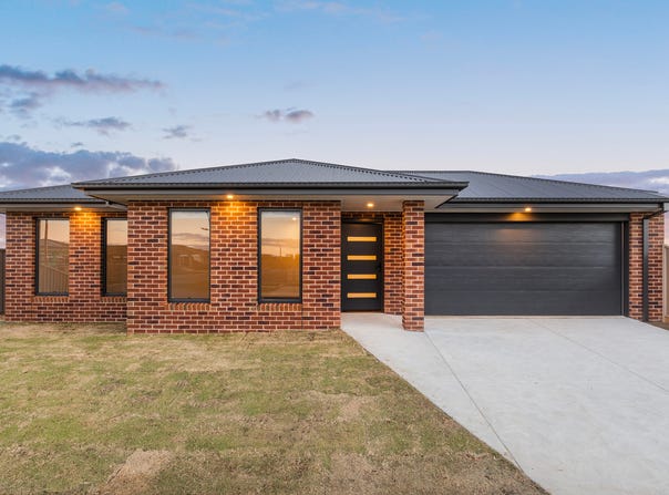 40 Dove Avenue, Winter Valley, Vic 3358