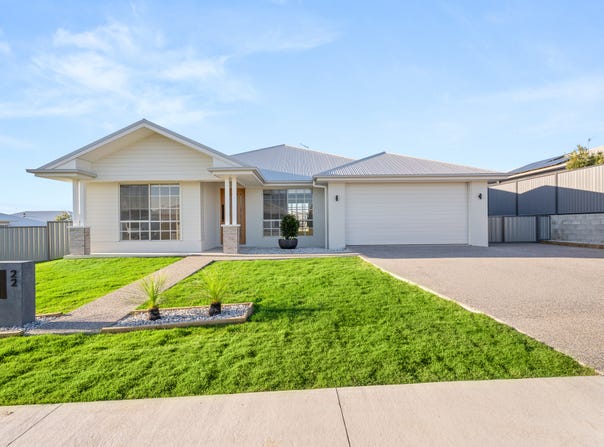 5 Messer Drive, Kawungan, Qld 4655
