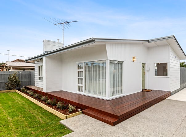 1/16 Roslyn Road, Belmont, Vic 3216