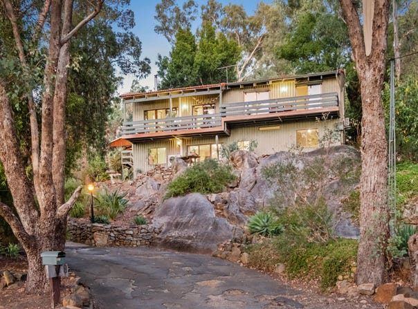 8 Rabone Way, Boya, WA 6056