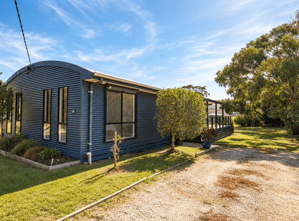 14 Pluto Drive, Venus Bay, Vic 3956