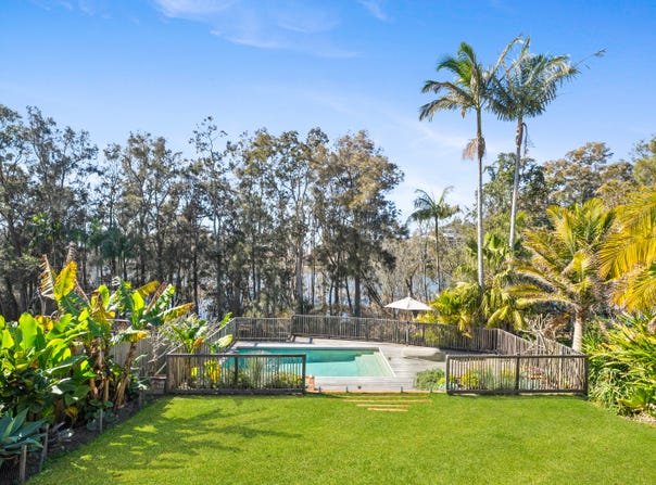 16 Matong Lane, Avoca Beach, NSW 2251