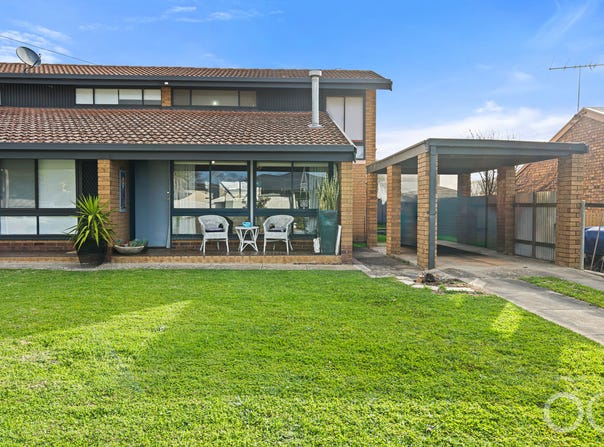 2/32 Coolangatta Drive, Aldinga Beach, SA 5173