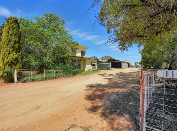 110 Webbs Siding Road, Narromine, NSW 2821