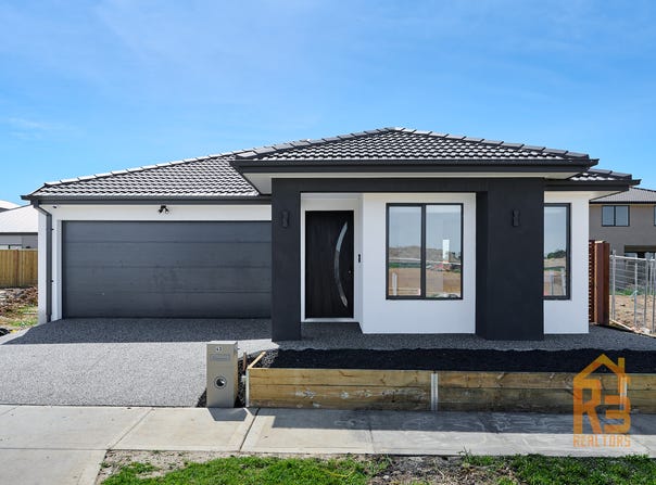 43 Gazebo Street, Pakenham, Vic 3810