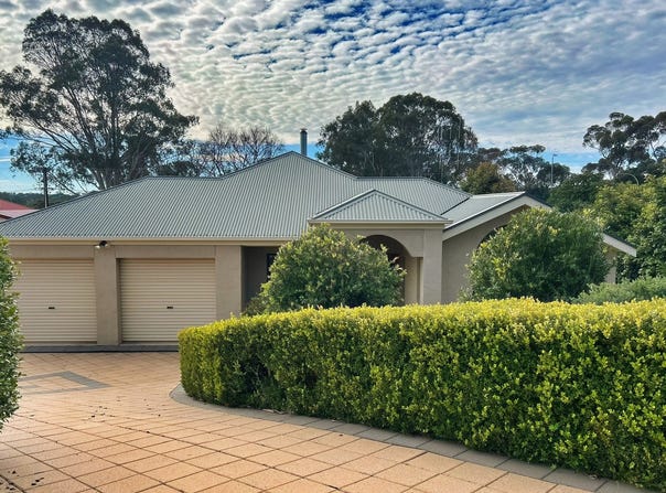 2 Bindarrah Lane, Clare, SA 5453