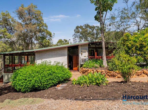 21 Croyden Road, Roleystone, WA 6111