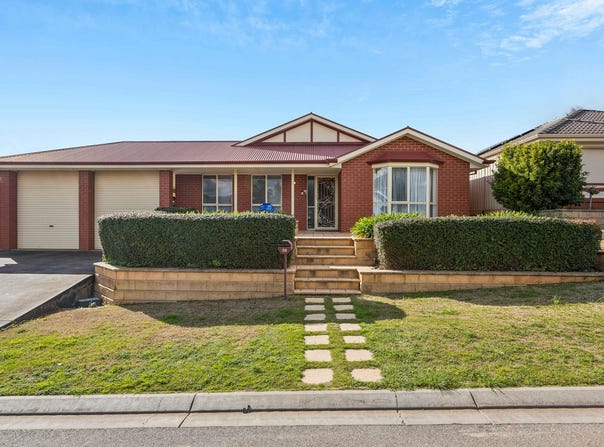 38 Thompson Circuit, Evanston Park, SA 5116