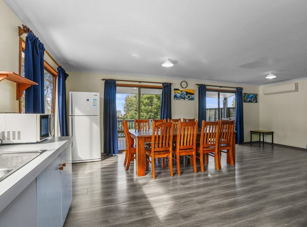 56 Costin Street, Apollo Bay, Vic 3233