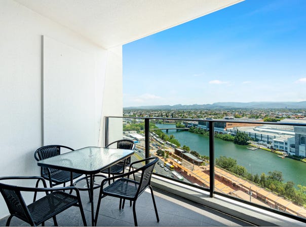 1710/22 Surf Parade, Broadbeach, Qld 4218
