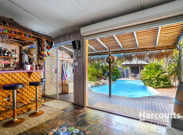 9 Clipper Drive, Ballajura, WA 6066