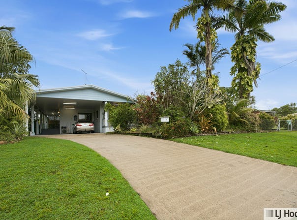 2 Casuarina Street, Tully Heads, Qld 4854