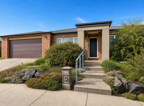 2 Roscommon Drive, Traralgon, Vic 3844