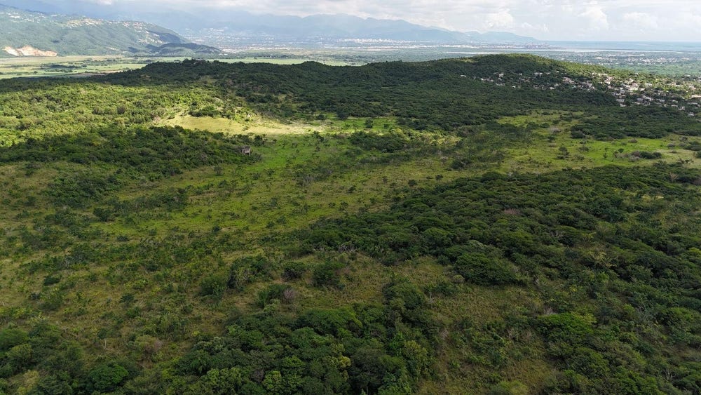 KEYSTONE, TWICKENHAM HGHT