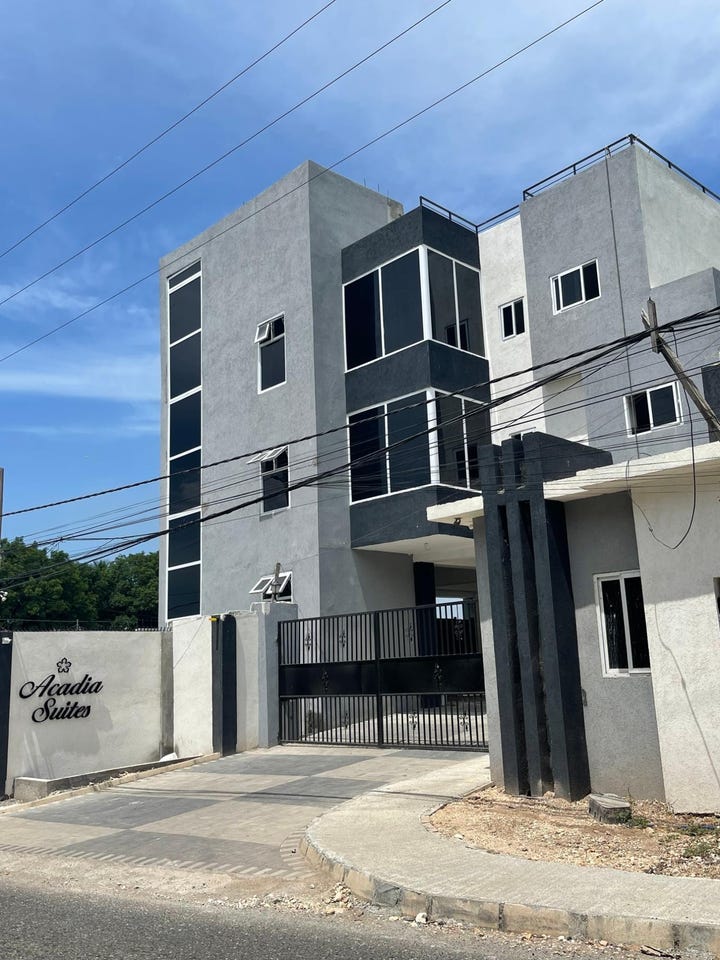 ARCADIA DRIVE, KINGSTON 8