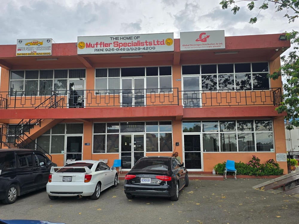 LISMORE AVENUE, KINGSTON