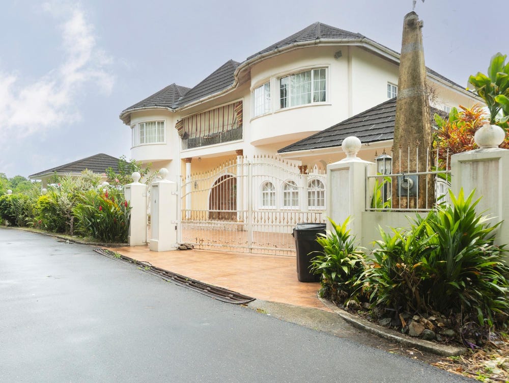 WIRELESS STATION ROAD STO