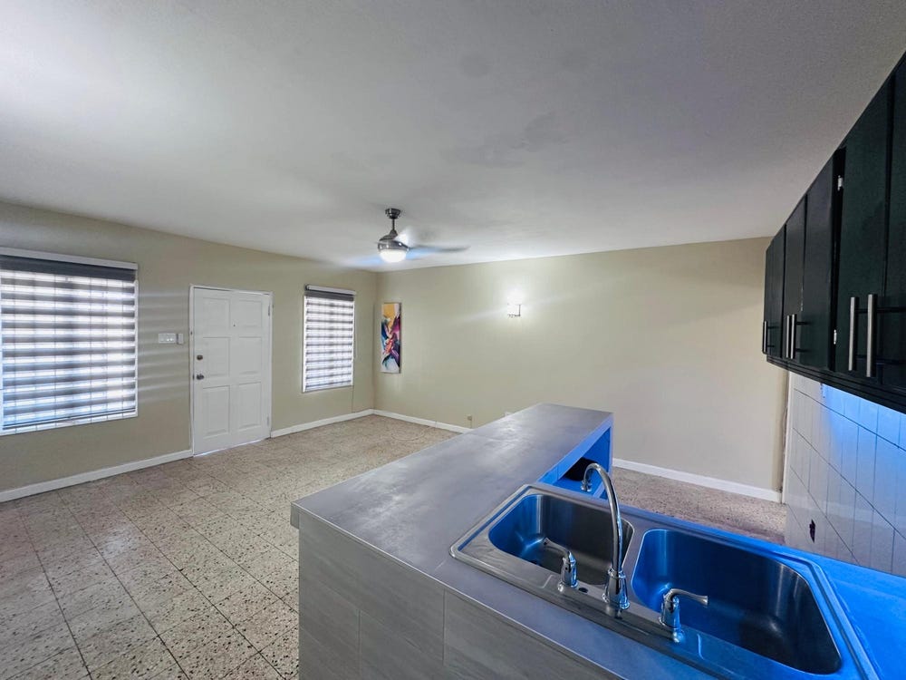 250 WESTGATE HILLS unit: Apt 103, Westgate Hills, St. James