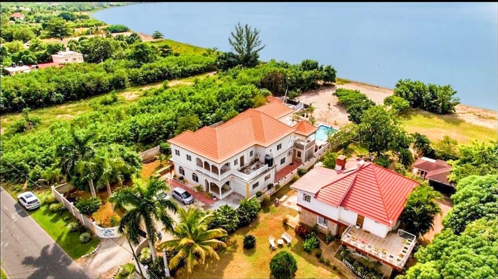 79 CRANE ROAD, Black River, St. Elizabeth