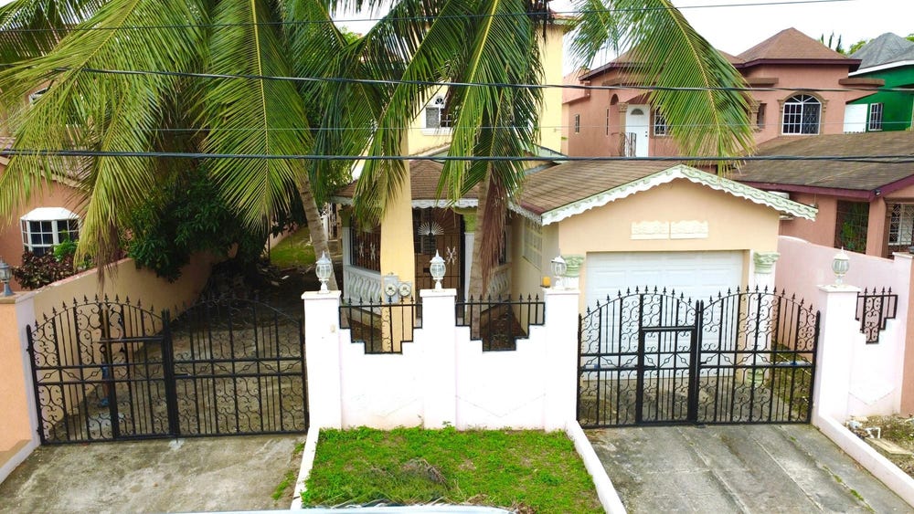 ABALONE CIRCLE BOGUE VILL