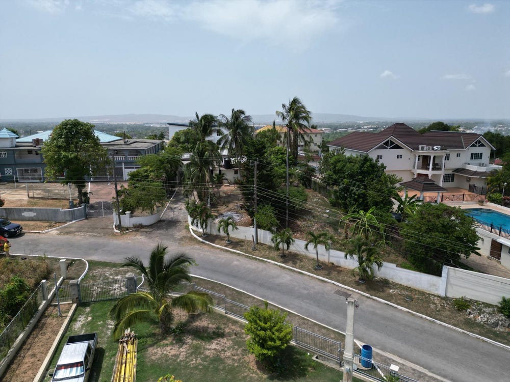 57 TWICKENHAM AVE, St. Jago Heights, St. Catherine