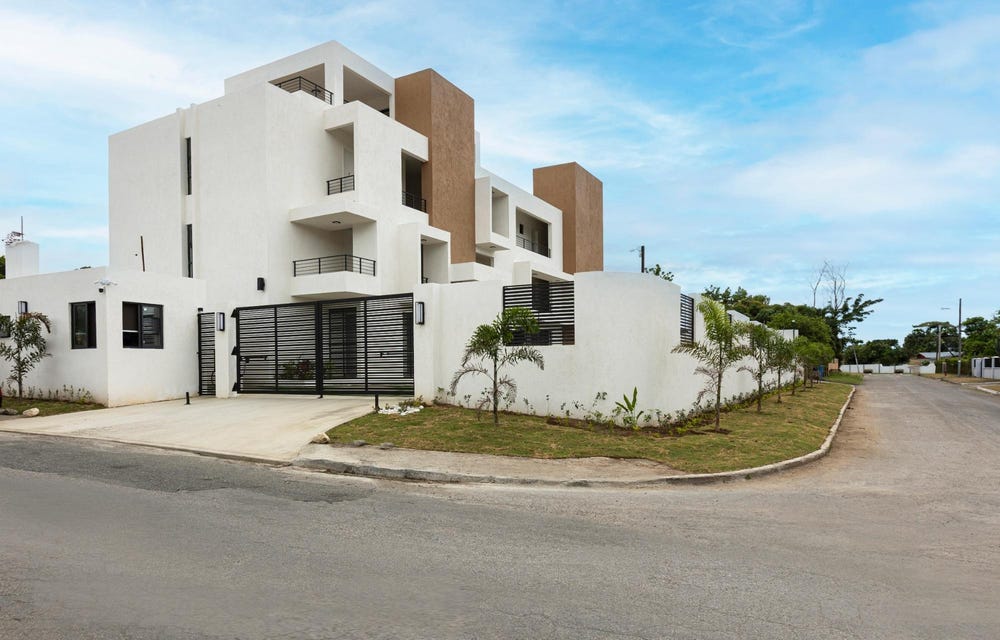 51 BORDER AVENUE unit: 5, Kingston 19, St. Andrew