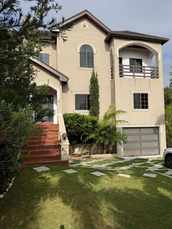 VILLA ROAD unit: 2D, Mandeville, Manchester