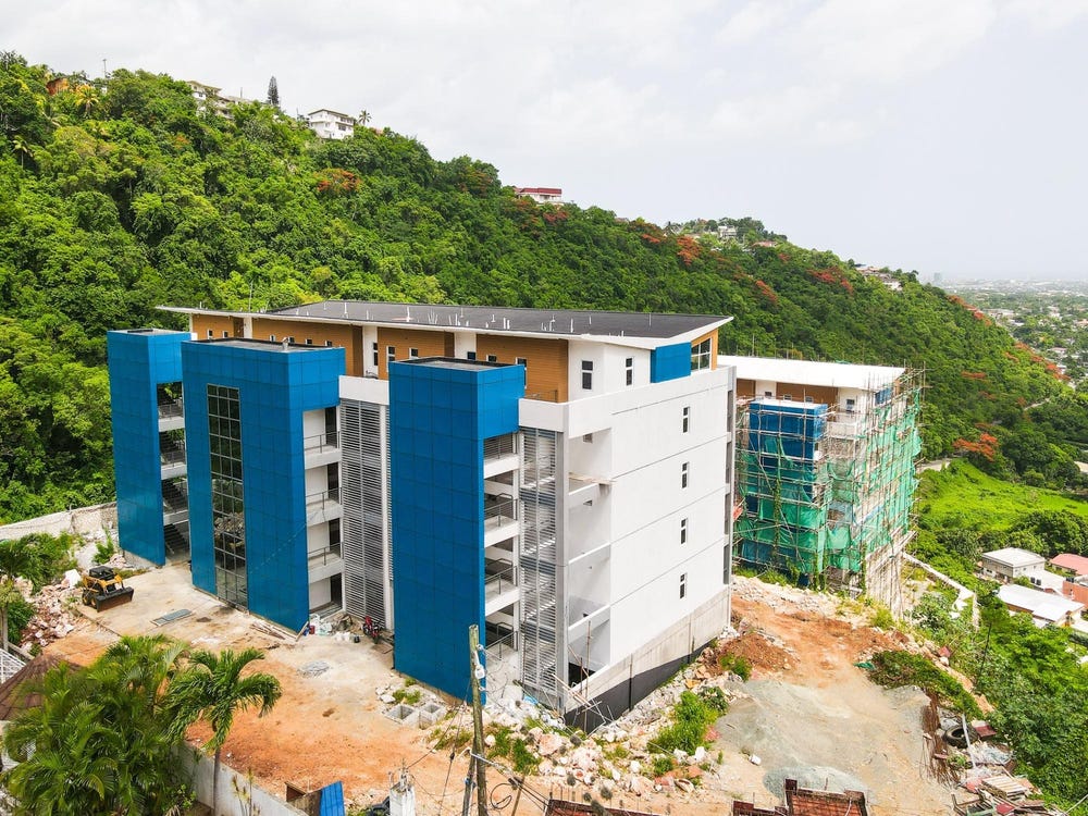 48 HIGHLAND CLOSE, KINGSTON unit: 2, Kingston 19, St. Andrew