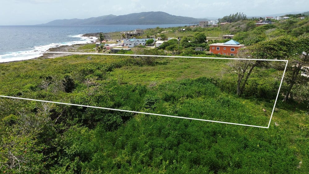 THREE MILES LANE, Galina, St. Mary