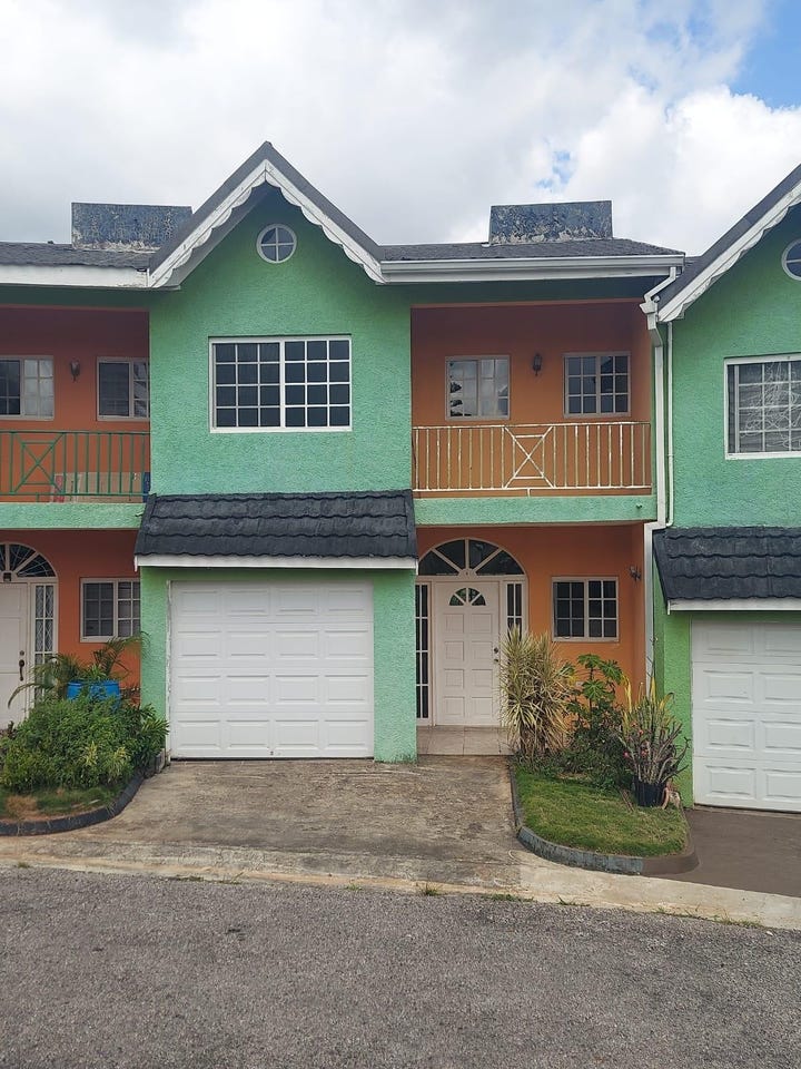 KINGSLAND, SPUR TREE ROAD unit: 14, Mandeville, Manchester