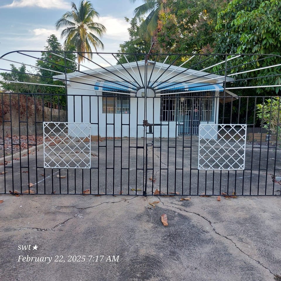 BONANZA DRIVE, Lauriston, St. Catherine