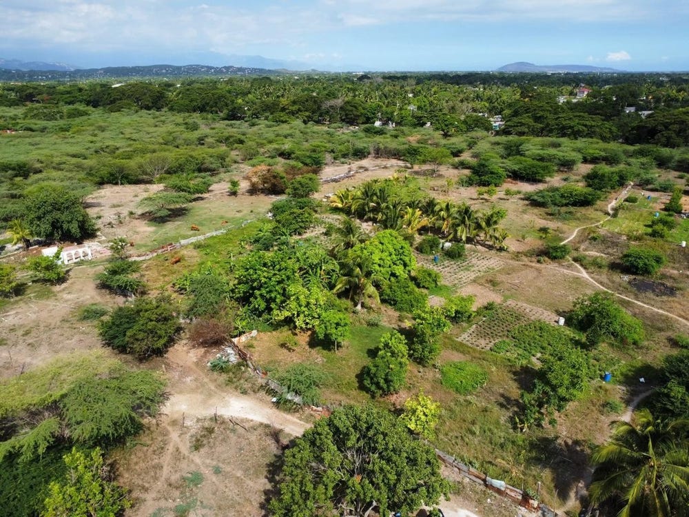 WYNTERS PEN, SPANISH TOWN lot: 4, Wynters Pen, St. Catherine