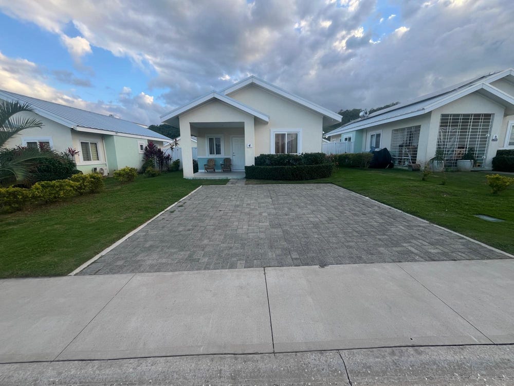 84 OCEANPOINTE, Point, Hanover