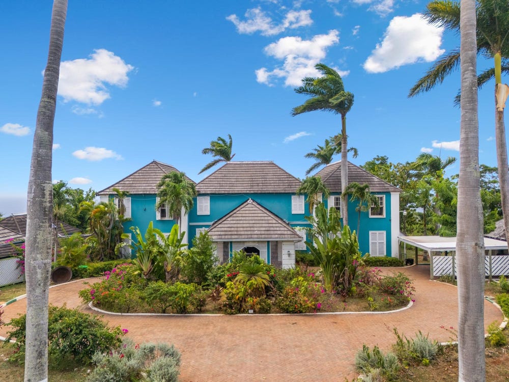 ROYAL PALM ESTATE, Runaway Bay, St. Ann