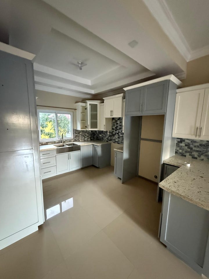 47 BELVEDERE ROAD unit: 9, Red Hills, St. Andrew
