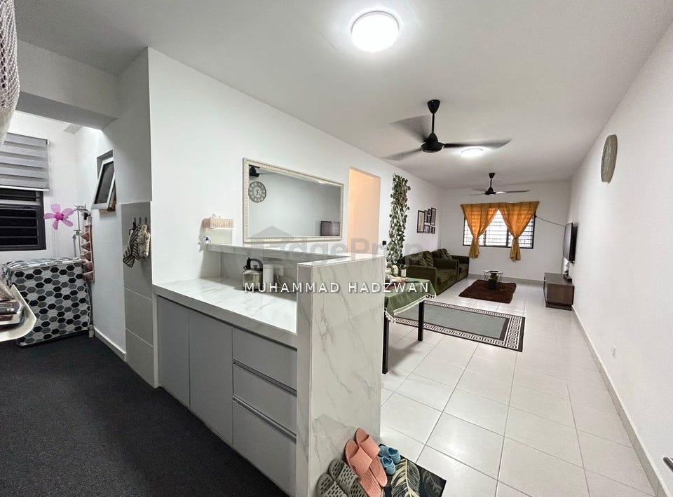 Eco Block Jalan Eco Majestic 3A/5, Beranang, Selangor 43500 Apartment for Sale ...