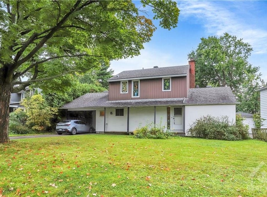 15 DUNVEGAN Road, Ottawa, Ontario K1K 3E8 House for Sale