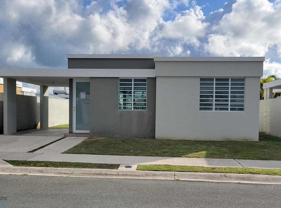 F3 EGEO PALACIOS DEL MAR, Humacao, Humacao, Adjuntas 00791 House for