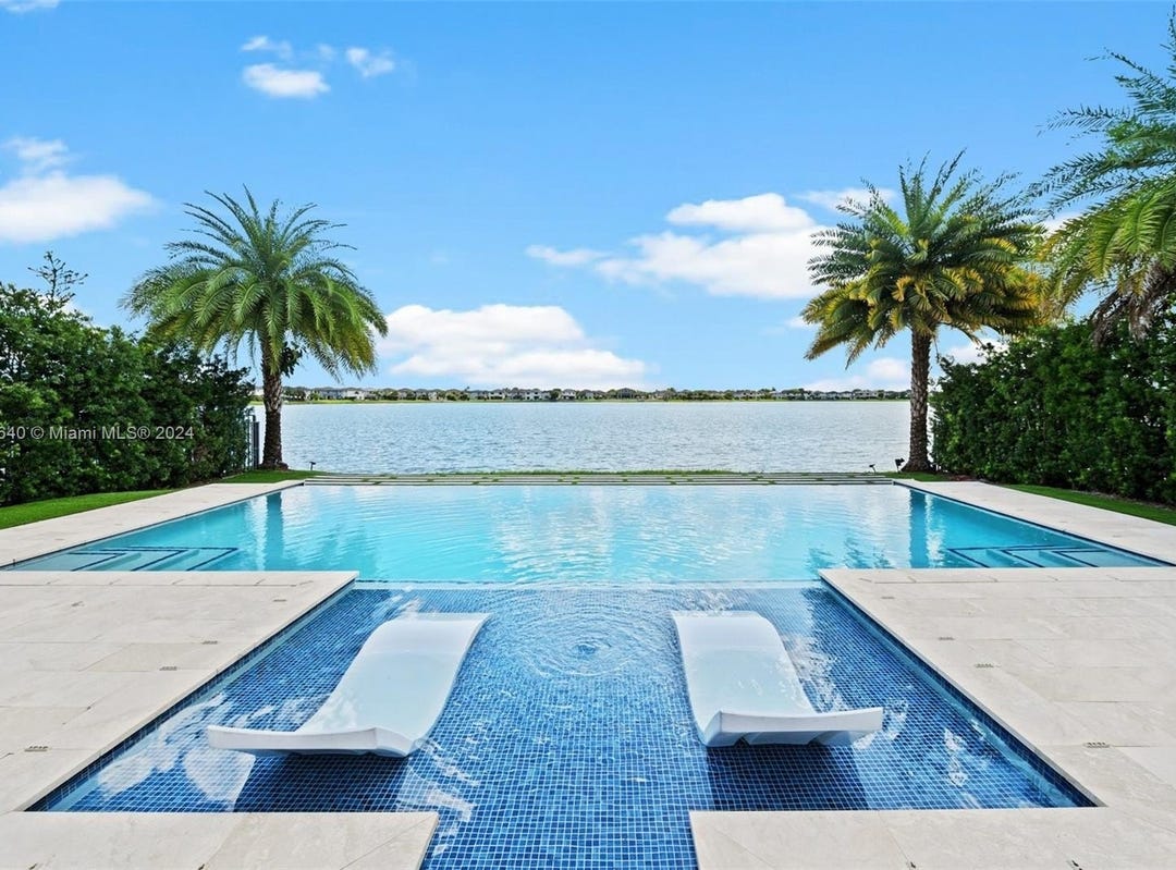 8898 NW 160th Ter, Miami Lakes, FL 33018 House for Sale