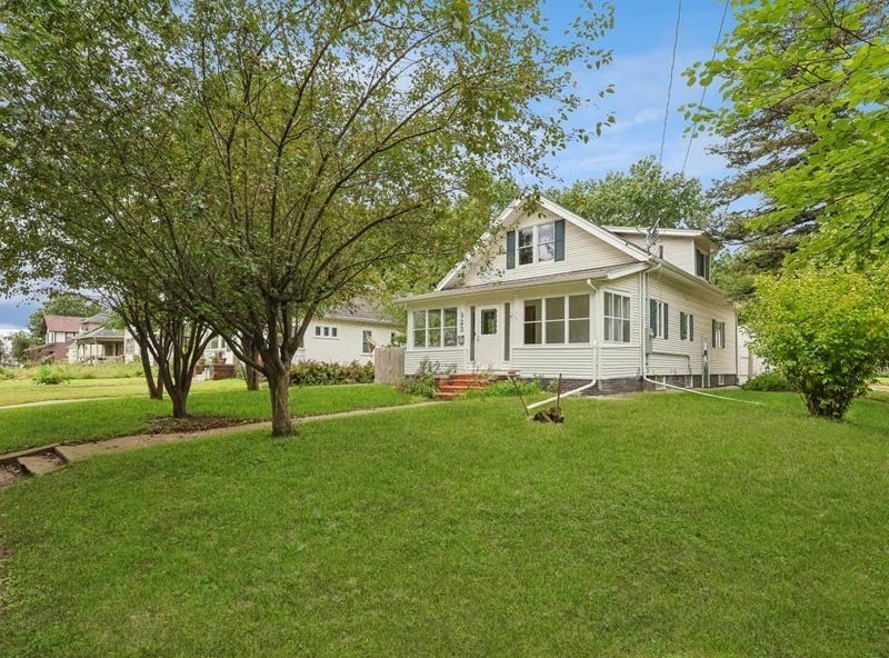 Perry Active 923 W 5th Street, Perry, IA 50220 House for Sale - realestate.com.au
