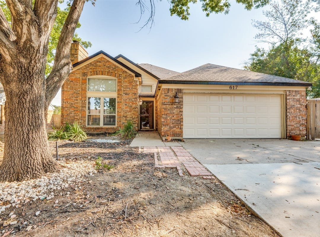 Spring Clean Drive 617 Valley Spring Drive, Arlington, TX 76018 House for Rent ...