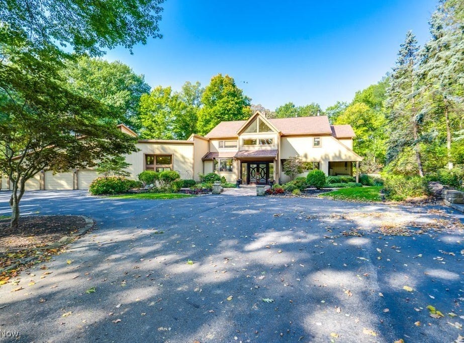 4670 Figgie Drive, Willoughby, OH 44094 House for Sale