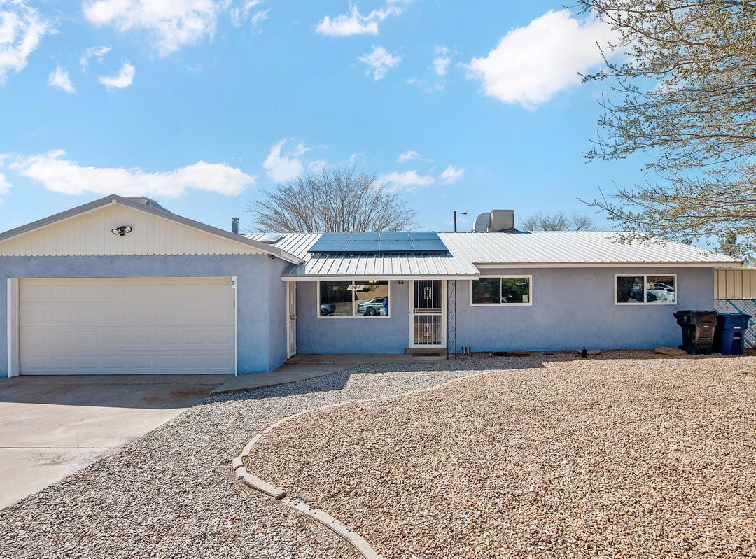 501 Hillview Court NE, Albuquerque, NM 87123 House for Sale