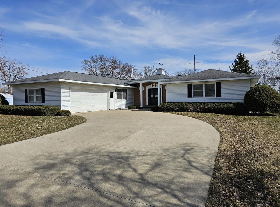 1012 Wisconsin Avenue, Tomah, WI 54660 House for Sale